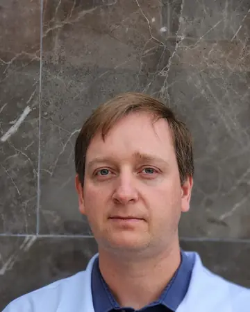 Dr. Thiago Martinelli