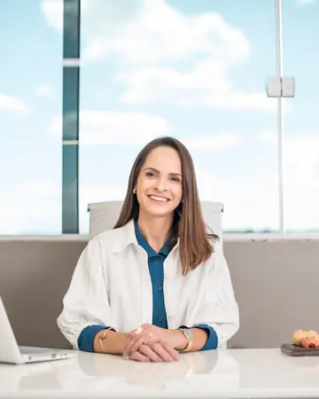 Dra. Cristiane Probst Martinelli